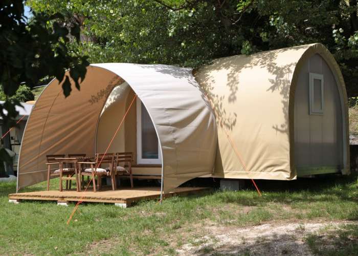 Camping Glamping Lake Garda with tent with air condition near the lake 