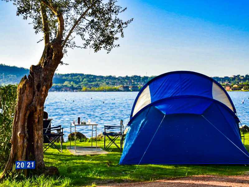Camping Gardasøoen med pladser på søen 