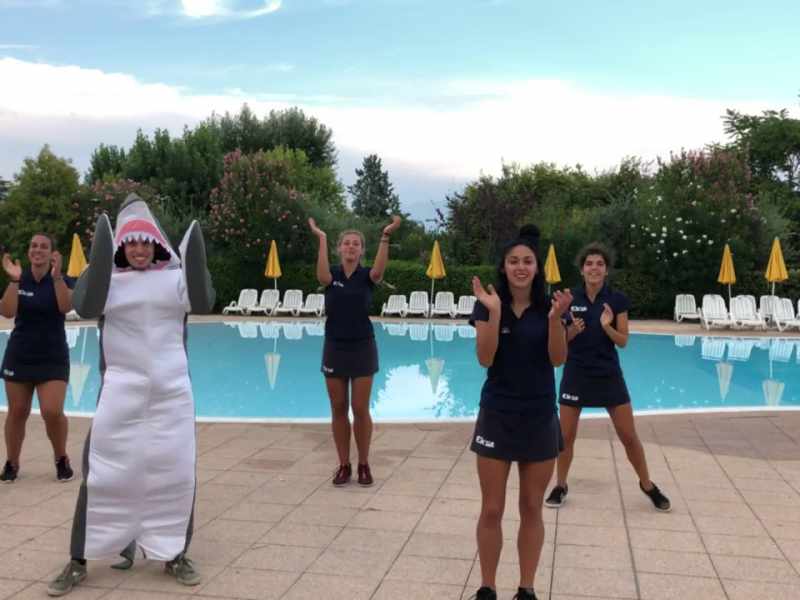 Baby Shark Camping Gardasøoen med Underholdning baby dans mini disco 