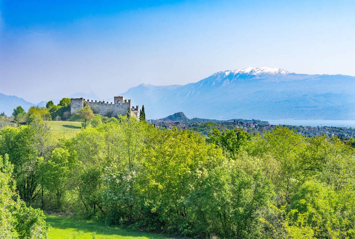Padenghe castle surrounded by nature