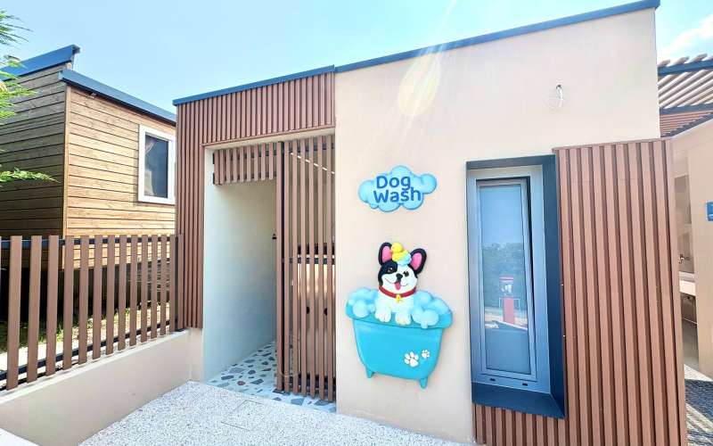 Nieuwe dog wash bij Camping Village Europa Silvella, Gardameer