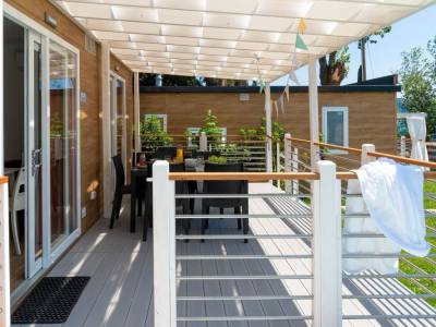Camping Lago di Garda con Casa mobile con vasca idromassaggio Jacuzzi privata 3
