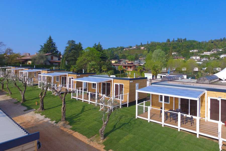 Camping Lake Garda with mobile home with covered terrace 4