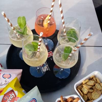 Aperitivo piscina